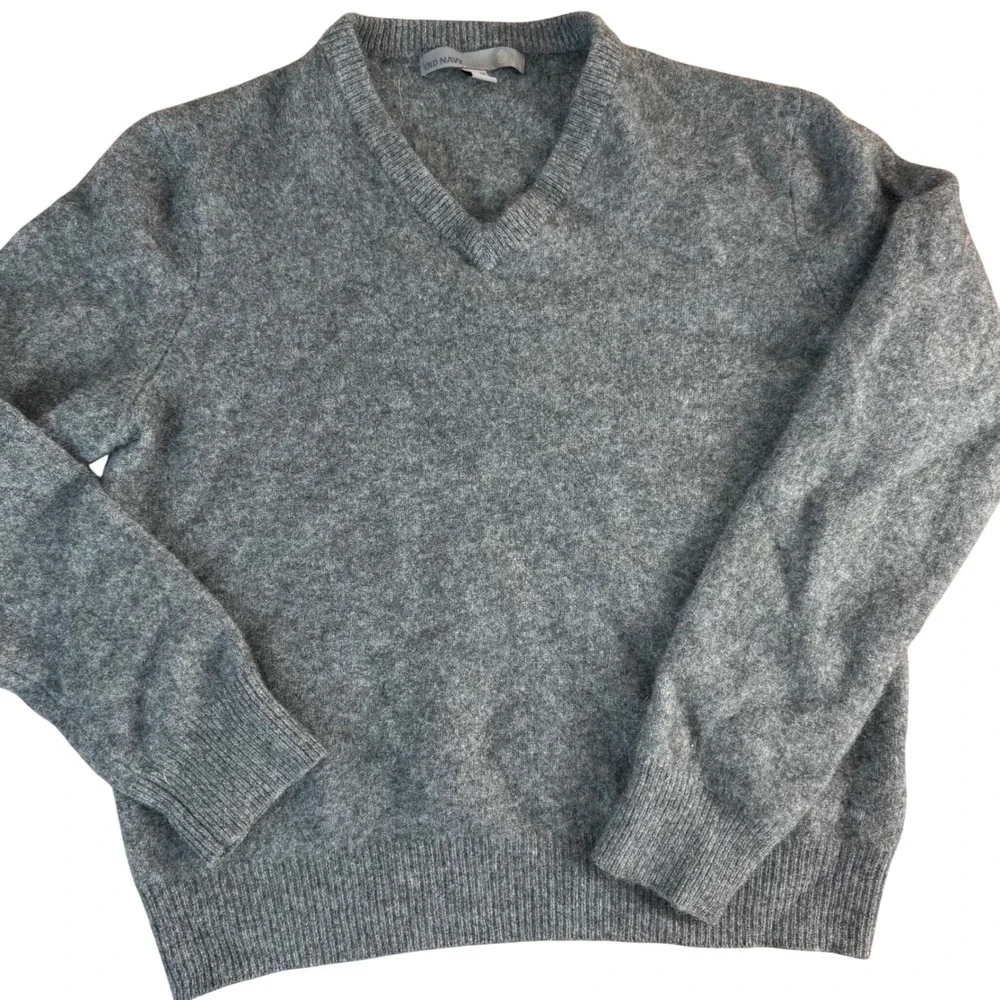 Old Navy Kids Gray 100%‎ Cashmere V-Neck Sweater Size M